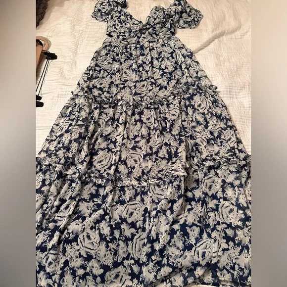 Aqua Tiered Cut-Out Floral Dress - NWT - Size L - Picture 5 of 13